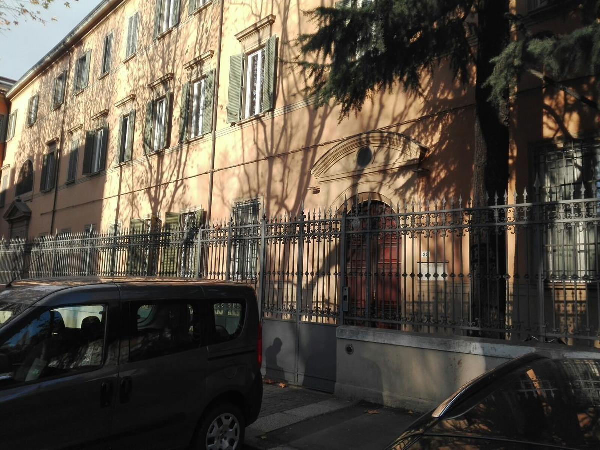 Centro Di Bologna Casa Vacanze エクステリア 写真